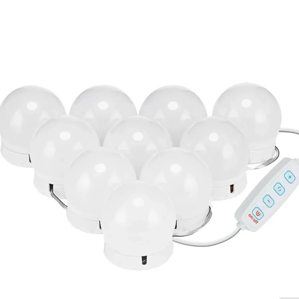 LuMee Studio Vanity LED Lights from Casemate